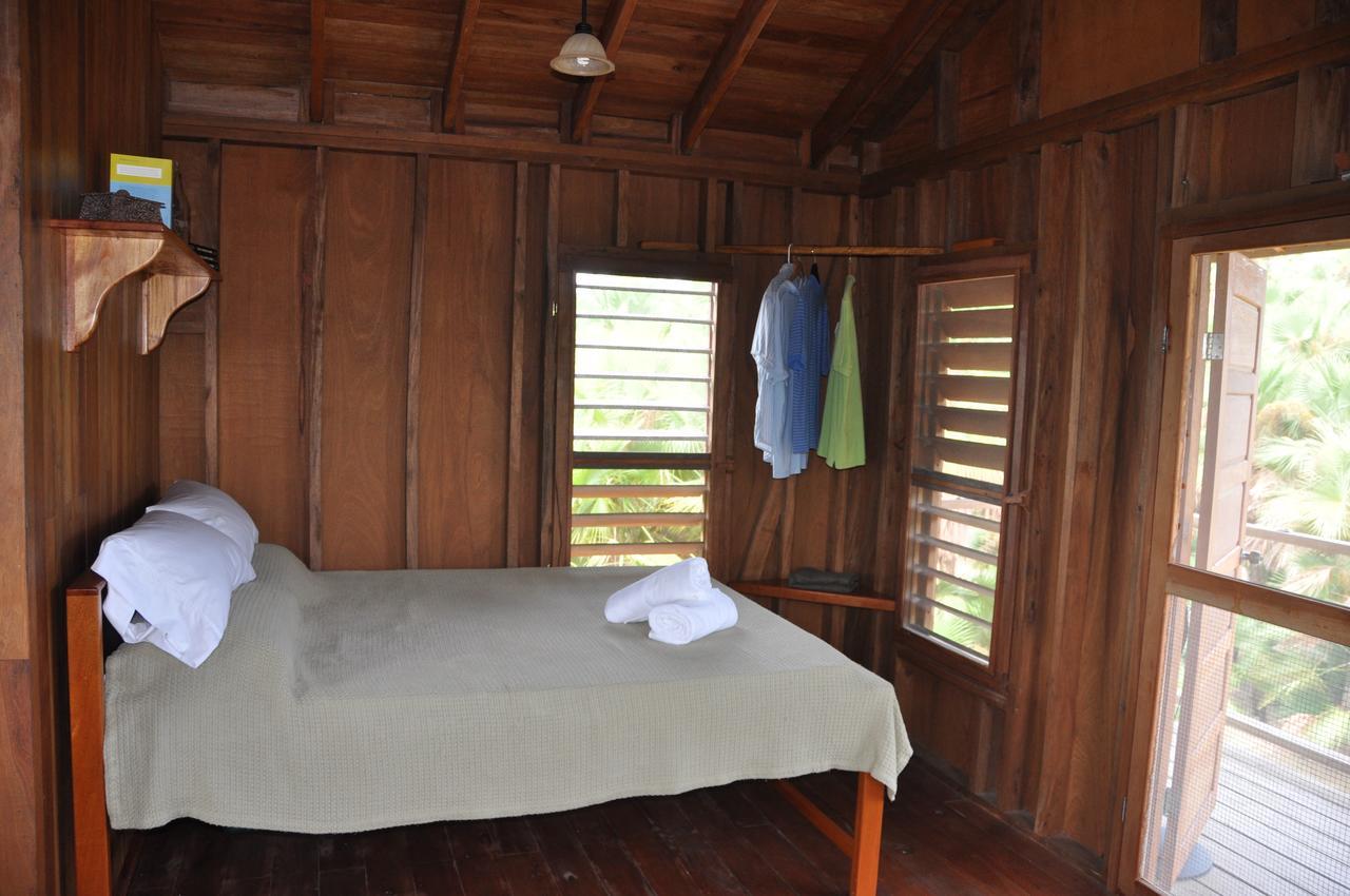 Sabal Beach Monkey River Town Quarto foto