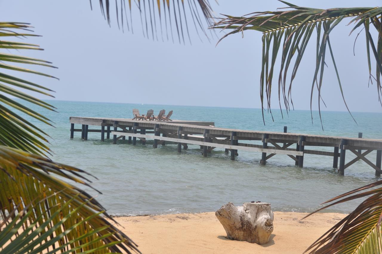Sabal Beach Monkey River Town Exterior foto